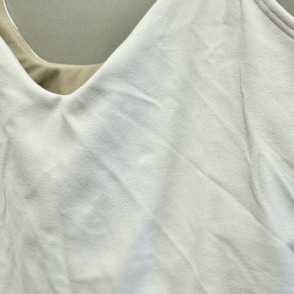 Lululemon Align crop tank in white size 8 built in bra - Picture 9 of 14
